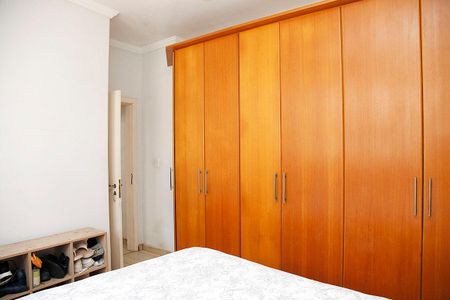 Quarto 1 de apartamento à venda com 2 quartos, 72m² em Petrópolis, Porto Alegre