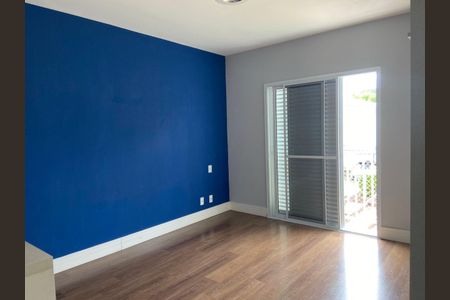 Casa de condomínio à venda com 174m², 3 quartos e 2 vagasFoto 01