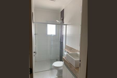 Casa de condomínio à venda com 174m², 3 quartos e 2 vagasFoto 01