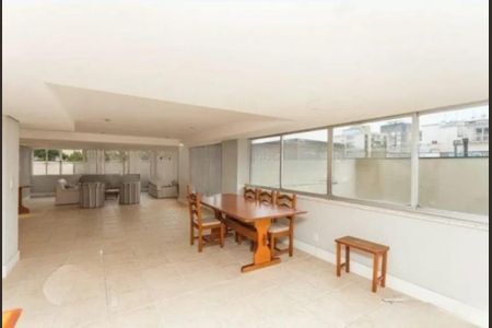 Foto 21 de apartamento à venda com 2 quartos, 65m² em Floresta, Porto Alegre