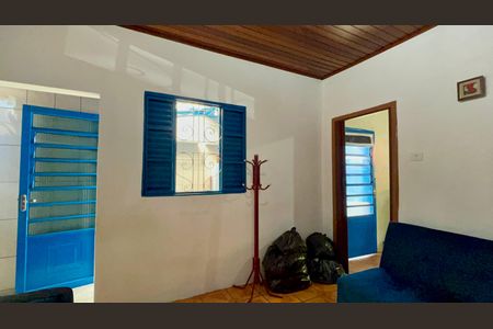 Casa para alugar com 64m², 1 quarto e sem vagaSal