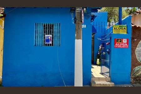 Casa para alugar com 64m², 1 quarto e sem vagaPlaca / Fachada 