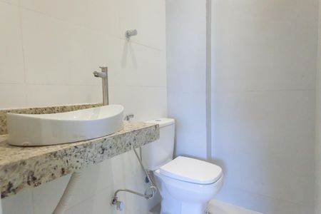 Apartamento à venda com 70m², 2 quartos e 1 vaga Apartamento à venda com 70m², 2 quartos e 1 vagaBanheiro suite