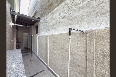 Casa à venda com 75m², 2 quartos e sem vaga Casa à venda com 75m², 2 quartos e sem vagaÁrea externa