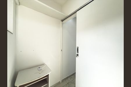 Casa à venda com 75m², 2 quartos e sem vaga Casa à venda com 75m², 2 quartos e sem vagaEscritório