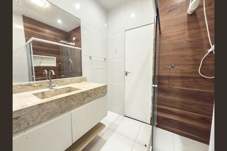 Casa à venda com 75m², 2 quartos e sem vaga Casa à venda com 75m², 2 quartos e sem vagaBanheiro