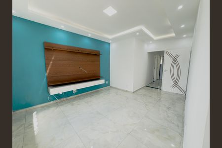 Sala de casa à venda com 2 quartos, 75m² em Irajá, Rio de Janeiro