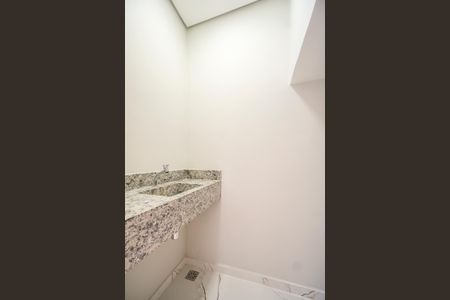 Casa à venda com 127m², 4 quartos e 3 vagasLavabo