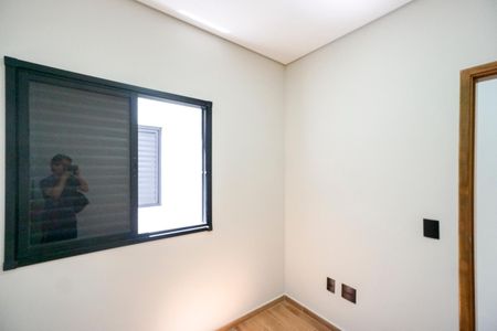 Casa à venda com 127m², 4 quartos e 3 vagasQuarto 01