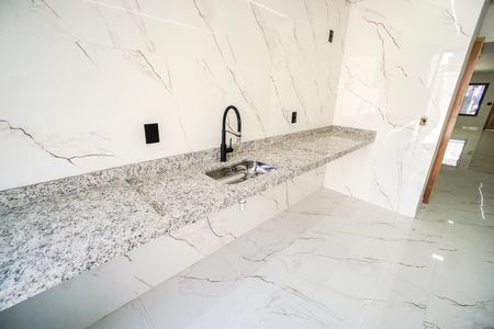 Casa à venda com 127m², 4 quartos e 3 vagasPia