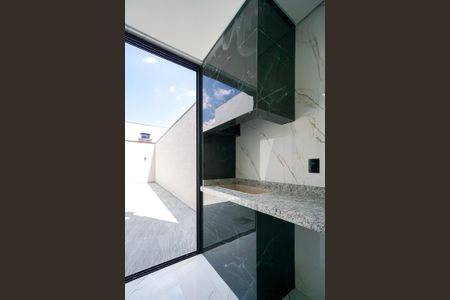 Casa à venda com 127m², 4 quartos e 3 vagasEspaço para churrasqueira