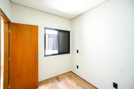 Casa à venda com 127m², 4 quartos e 3 vagasQuarto 02