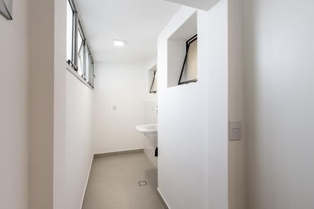 Apartamento à venda com 115m², 3 quartos e 1 vagaÁrea de Serviço