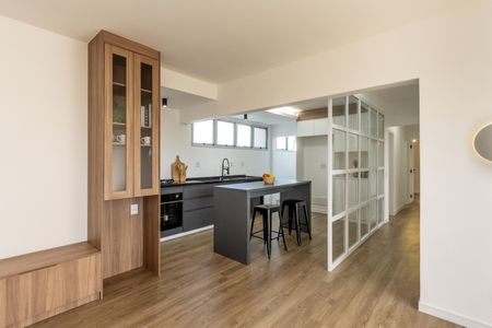 Sala de apartamento à venda com 3 quartos, 115m² em Pompeia, São Paulo