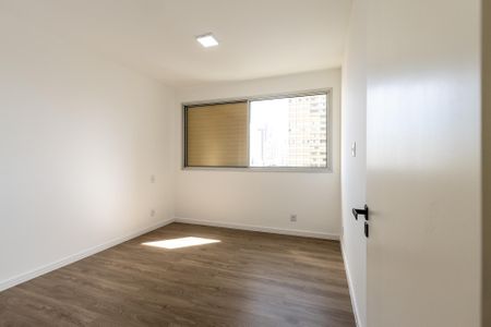 Apartamento à venda com 115m², 3 quartos e 1 vagaSuite