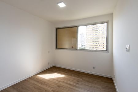Apartamento à venda com 115m², 3 quartos e 1 vagaQuarto 2