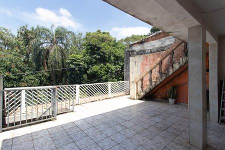 Casa para alugar com 80m², 3 quartos e sem vagaVaranda