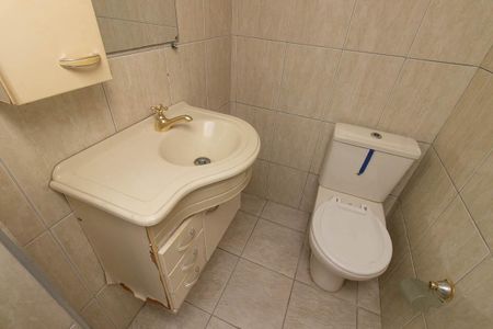 Casa para alugar com 80m², 3 quartos e sem vagaLavabo