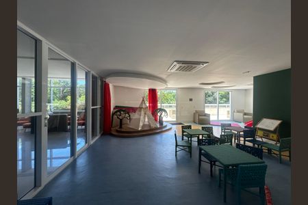 Apartamento para alugar com 67m², 1 quarto e 1 vaga