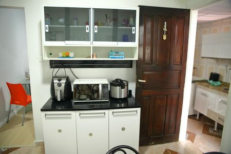 Casa para alugar com 125m², 2 quartos e 2 vagasCozinha 