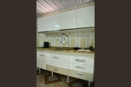 Casa para alugar com 125m², 2 quartos e 2 vagasCozinha 