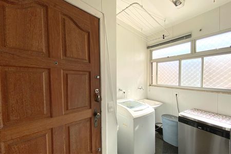 Apartamento à venda com 200m², 6 quartos e 4 vagasÁrea de Serviço