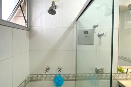 Apartamento à venda com 200m², 6 quartos e 4 vagasBanheiro Social