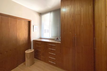 Apartamento à venda com 200m², 6 quartos e 4 vagasSuíte 2