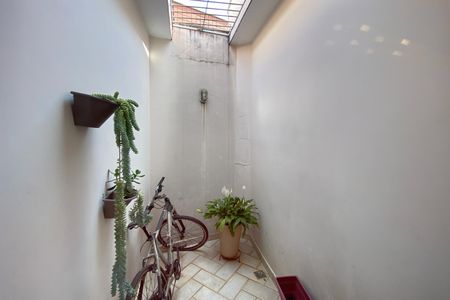 Apartamento à venda com 200m², 6 quartos e 4 vagasVaranda do Quarto 