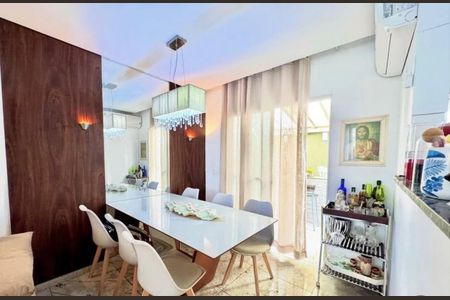 Foto 06 de casa à venda com 3 quartos, 126m² em Castelo, Belo Horizonte