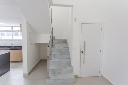 Apartamento para alugar com 160m², 3 quartos e 3 vagasEscada de Acesso a Cobertura