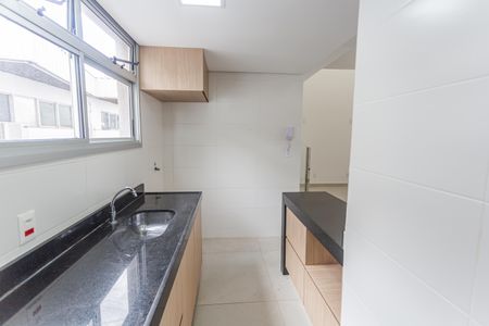 Apartamento para alugar com 160m², 3 quartos e 3 vagasCozinha