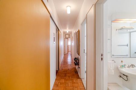 Apartamento para alugar com 157m², 3 quartos e 1 vagaCorredor