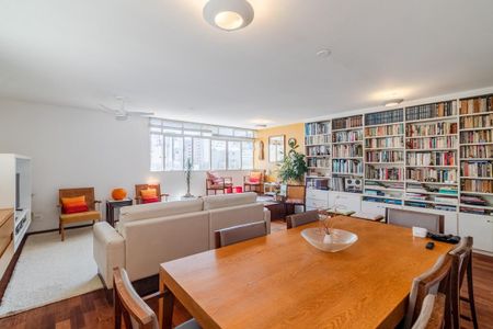 Apartamento para alugar com 157m², 3 quartos e 1 vagaSala