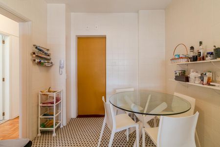 Apartamento para alugar com 157m², 3 quartos e 1 vagaCozinha