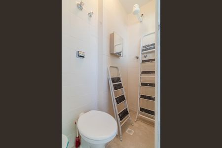 Apartamento para alugar com 157m², 3 quartos e 1 vagaÁrea de Serviço