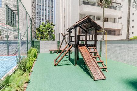 Apartamento para alugar com 157m², 3 quartos e 1 vagaÁrea comum - Playground