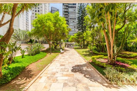 Apartamento para alugar com 157m², 3 quartos e 1 vagaÁrea comum