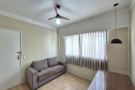 Sala de apartamento à venda com 2 quartos, 60m² em Vila Itapura, Campinas