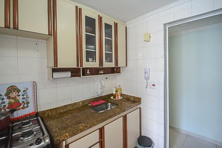 Apartamento à venda com 56m², 2 quartos e 1 vagaCozinha