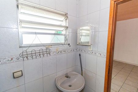 Apartamento para alugar com 100m², 3 quartos e 1 vaga Apartamento para alugar com 100m², 3 quartos e 1 vagaBanheiro da Suíte