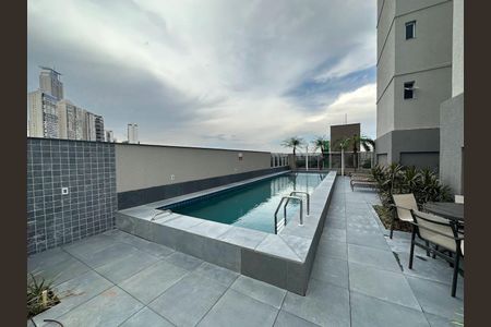 Apartamento para alugar com 68m², 2 quartos e 1 vagaÁrea comum - Piscina