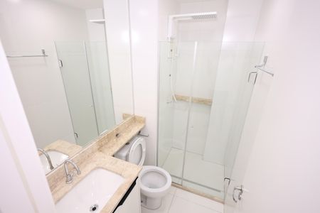 Banheiro de apartamento para alugar com 2 quartos, 68m² em Setor Pedro Ludovico, Goiânia