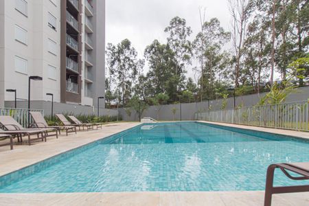 Apartamento para alugar com 40m², 2 quartos e 1 vagaÁrea comum - Piscina