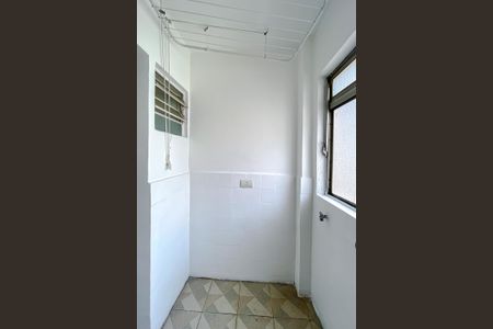 Apartamento para alugar com 67m², 2 quartos e 1 vagaÁrea de Serviço