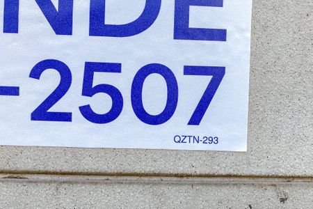 Apartamento para alugar com 67m², 2 quartos e 1 vagaQZTN-293