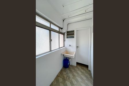 Apartamento para alugar com 67m², 2 quartos e 1 vagaÁrea de Serviço