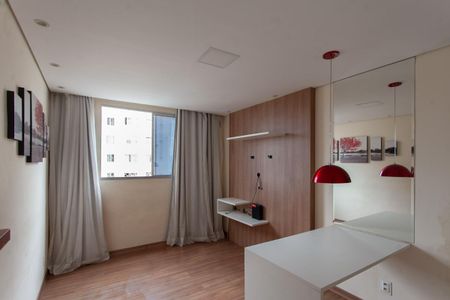 Sala de apartamento para alugar com 2 quartos, 50m² em Castelo, Belo Horizonte