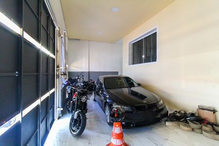 Casa para alugar com 450m², 4 quartos e 3 vagas Casa para alugar com 450m², 4 quartos e 3 vagasGaragem