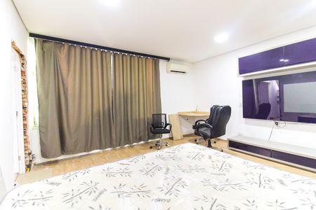 Casa para alugar com 450m², 4 quartos e 3 vagas Casa para alugar com 450m², 4 quartos e 3 vagasEscritório 4